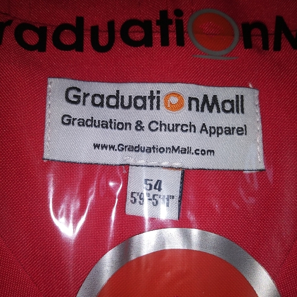 Graduation Gown and Cap with Removable/Exchangeable Grad Year - Picture 5 of 5